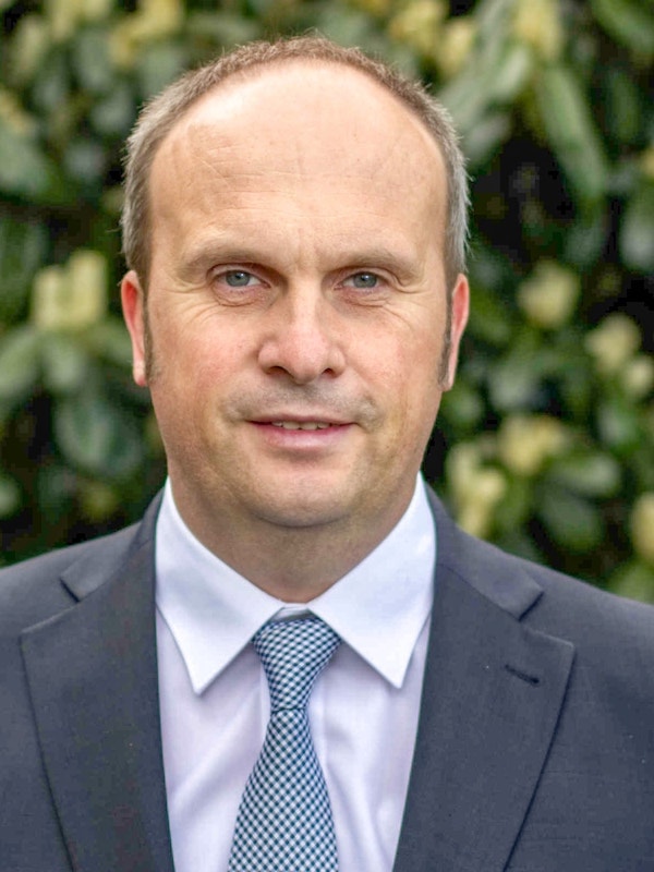Pastor Nikolai Enns